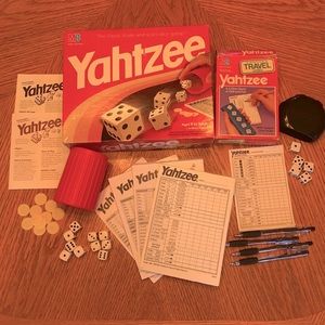 Yahtzee game with 3 sets of dice, 5 score pads, and 2 cups